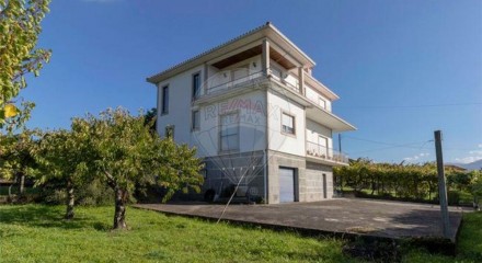 Residential - Single Family Home - T5 - Ancede e Ribadouro, Baiao - PT