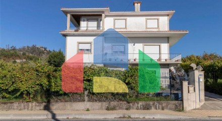 Residential - Single Family Home - T5 - Ancede e Ribadouro, Baiao - PT