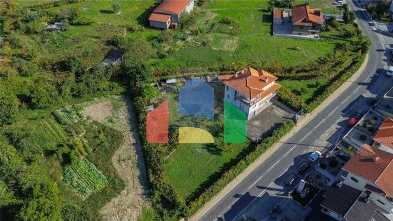 Residential - Single Family Home - T5 - Ancede e Ribadouro, Baiao - PT