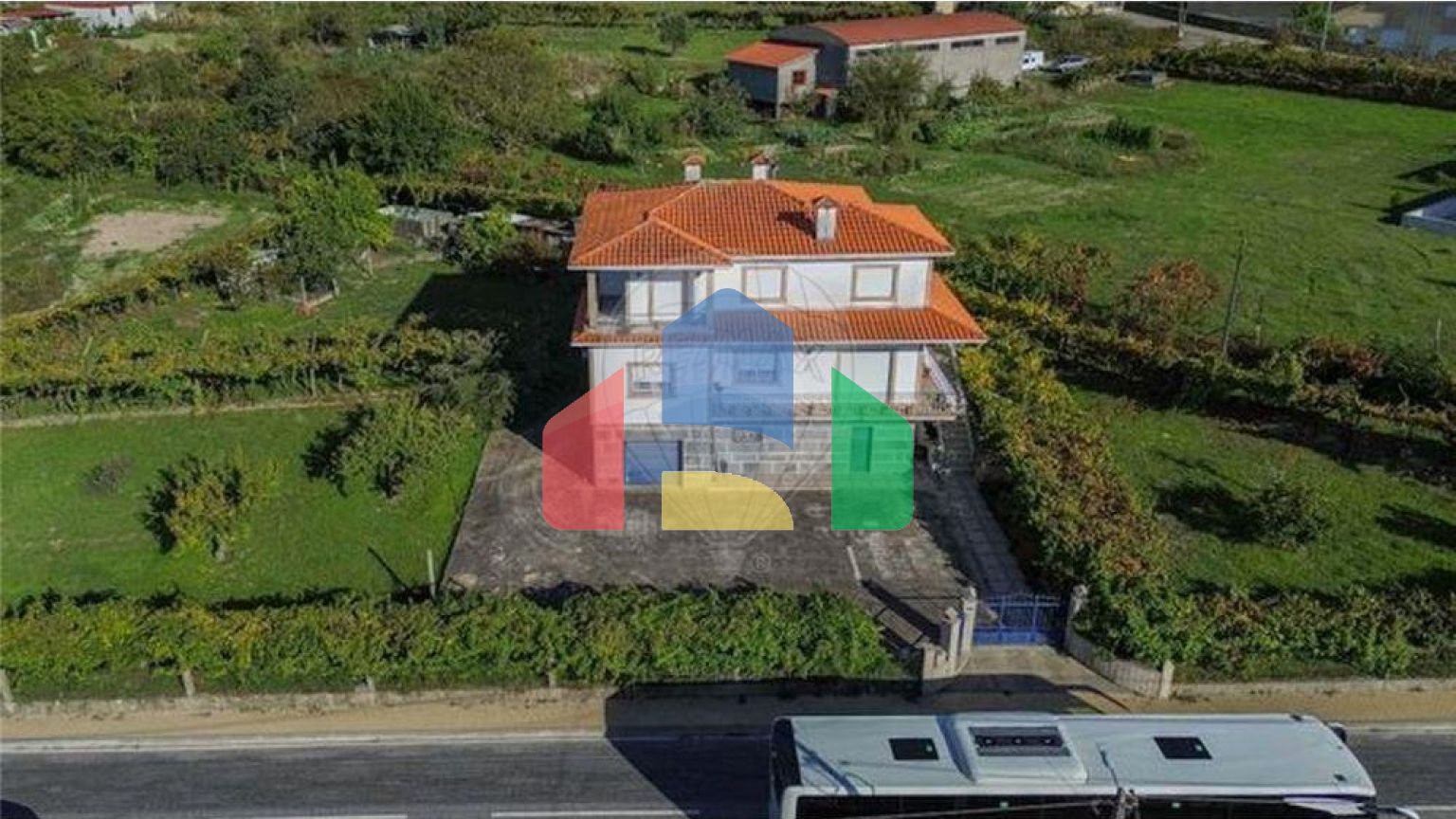 Residential - Single Family Home - T5 - Ancede e Ribadouro, Baiao - PT