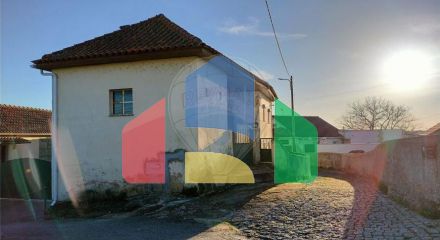 Residential - Single Family Home - T3 - Ferreira de Aves, Satao - PT