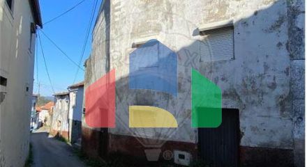 Residential - Single Family Home - T3 - Miranda do Corvo, Miranda do Corvo - PT
