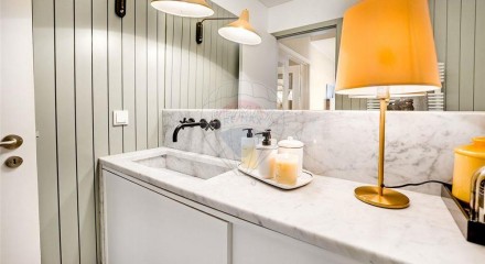 Residential - Condo/Apartment - T3 - Campo de Ourique, Lisbon - PT