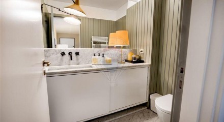 Residential - Condo/Apartment - T3 - Campo de Ourique, Lisbon - PT