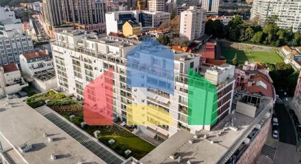 Residential - Condo/Apartment - T3 - Campo de Ourique, Lisbon - PT