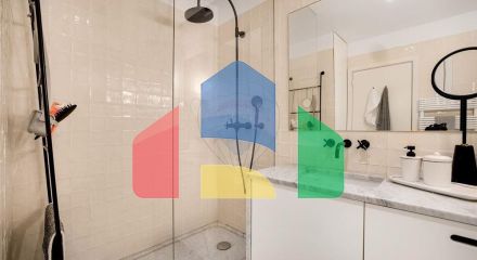 Residential - Condo/Apartment - T3 - Campo de Ourique, Lisbon - PT