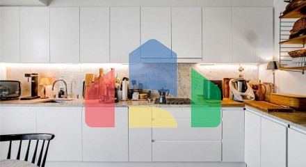 Residential - Condo/Apartment - T3 - Campo de Ourique, Lisbon - PT
