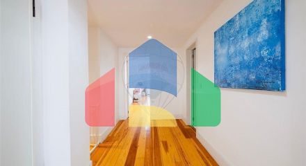 Residential - Condo/Apartment - T3 - Campo de Ourique, Lisbon - PT