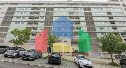 Residential - Condo/Apartment - T3 - Santa Clara, Lisbon - PT