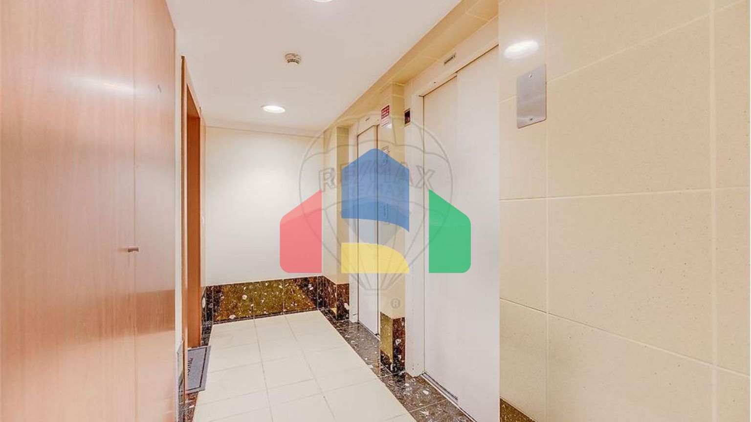 Residential - Condo/Apartment - T3 - Santa Clara, Lisbon - PT