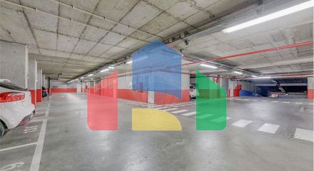 Residential - Condo/Apartment - T3 - Santa Clara, Lisbon - PT