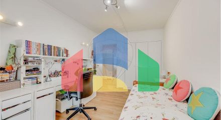 Residential - Condo/Apartment - T3 - Santa Clara, Lisbon - PT