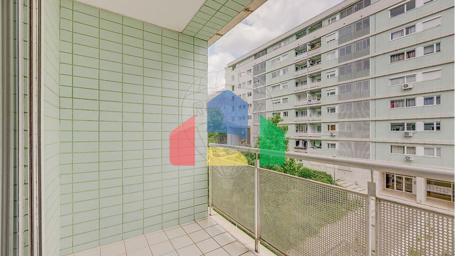 Residential - Condo/Apartment - T3 - Santa Clara, Lisbon - PT