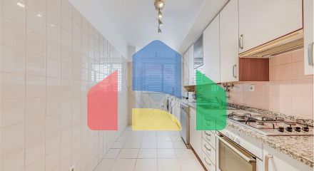 Residential - Condo/Apartment - T3 - Santa Clara, Lisbon - PT