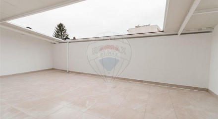 Residential - Condo/Apartment - T1 - Bougado (São Martinho e Santiago), Trofa - PT