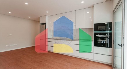 Residential - Condo/Apartment - T1 - Bougado (São Martinho e Santiago), Trofa - PT