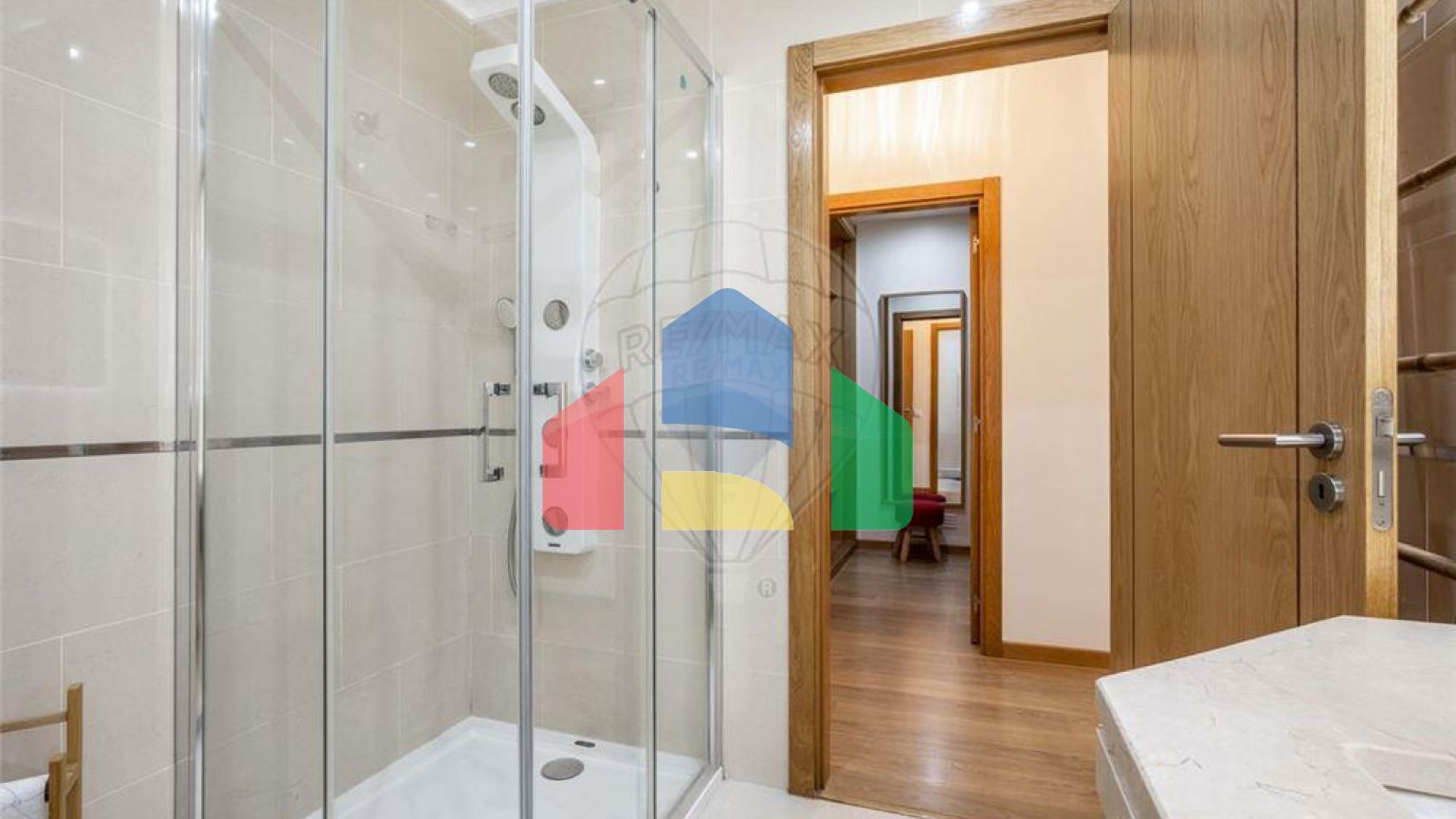 Residential - Condo/Apartment - T3 - Porto de Mós - São João Baptista e São Pedro, Porto de Mos - PT