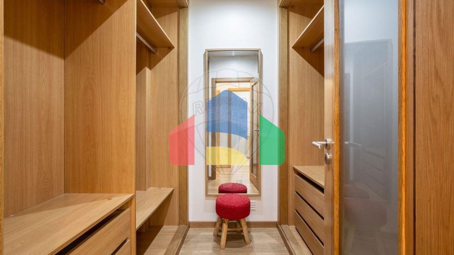 Residential - Condo/Apartment - T3 - Porto de Mós - São João Baptista e São Pedro, Porto de Mos - PT