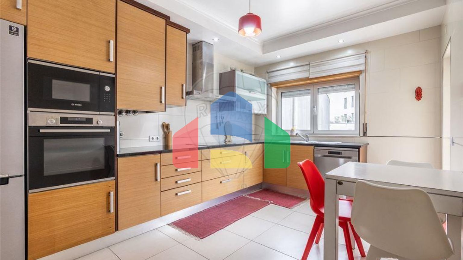 Residential - Condo/Apartment - T3 - Porto de Mós - São João Baptista e São Pedro, Porto de Mos - PT