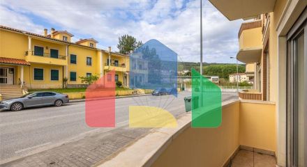Residential - Condo/Apartment - T3 - Porto de Mós - São João Baptista e São Pedro, Porto de Mos - PT