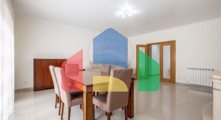 Residential - Condo/Apartment - T3 - Porto de Mós - São João Baptista e São Pedro, Porto de Mos - PT