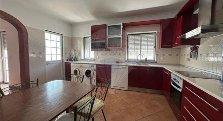 Residential - Single Family Home - T4 - Cuba, Cuba - PT