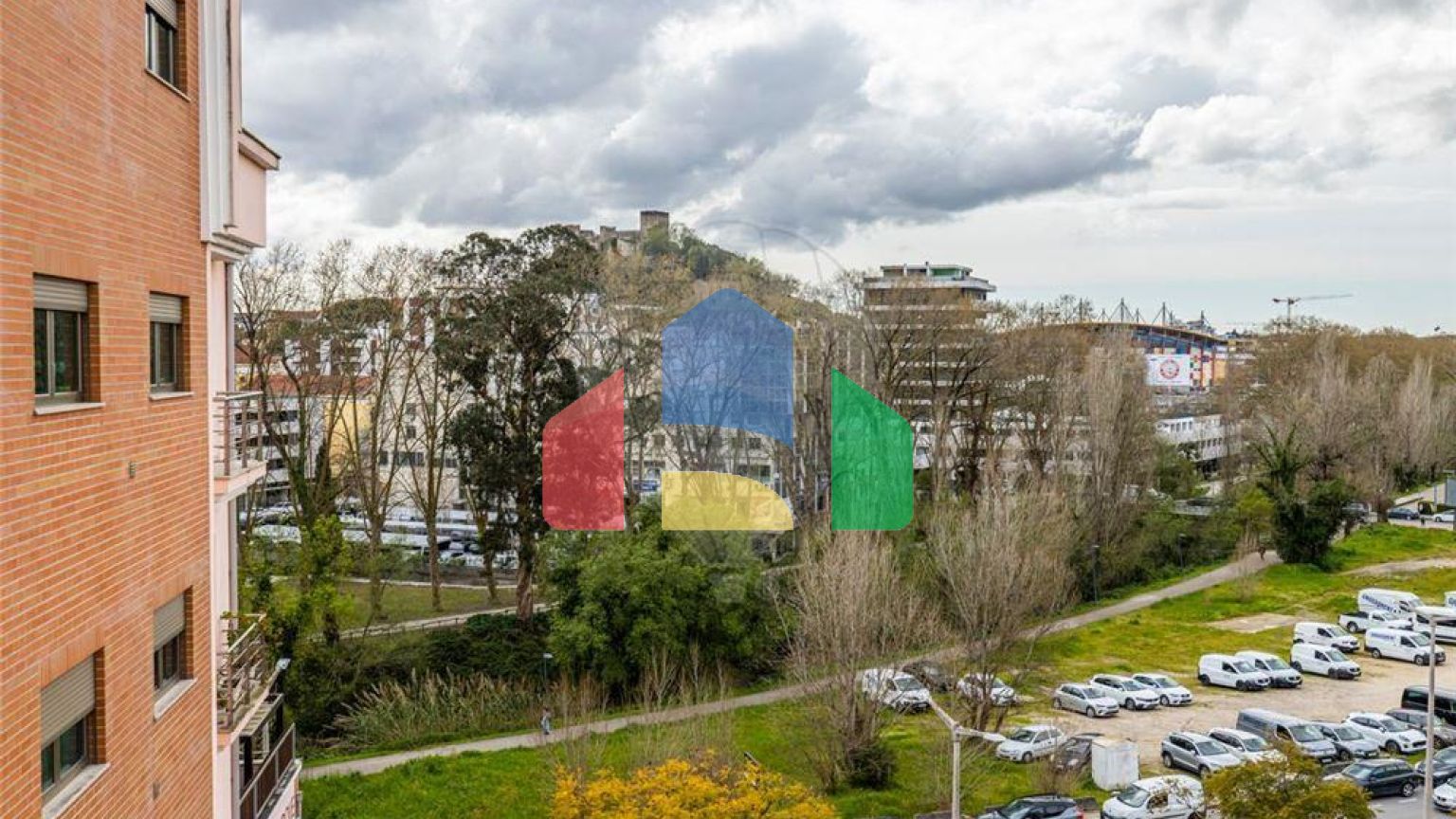 Residential - Condo/Apartment - T3 - Marrazes e Barosa, Leiria - PT