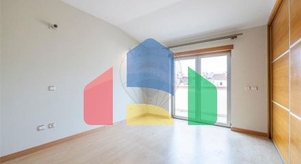 Residential - Condo/Apartment - T3 - Marrazes e Barosa, Leiria - PT