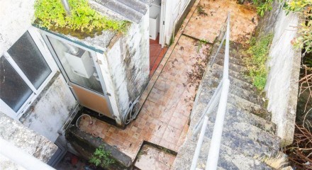 Residential - Single Family Home - T4 - Angra (S. Pedro), Angra do Heroismo - PT