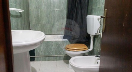 Residential - Single Family Home - T4 - Angra (S. Pedro), Angra do Heroismo - PT