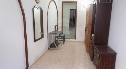 Residential - Single Family Home - T4 - Angra (S. Pedro), Angra do Heroismo - PT