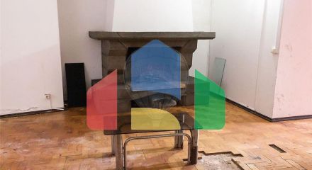 Residential - Single Family Home - T4 - Angra (S. Pedro), Angra do Heroismo - PT