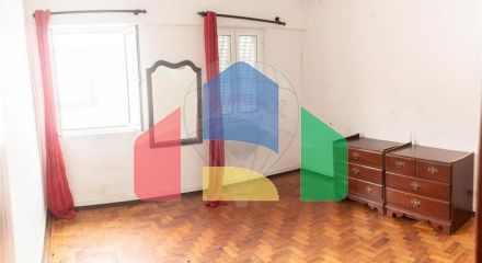 Residential - Single Family Home - T4 - Angra (S. Pedro), Angra do Heroismo - PT