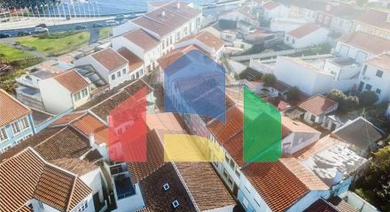 Residential - Single Family Home - T4 - Angra (S. Pedro), Angra do Heroismo - PT