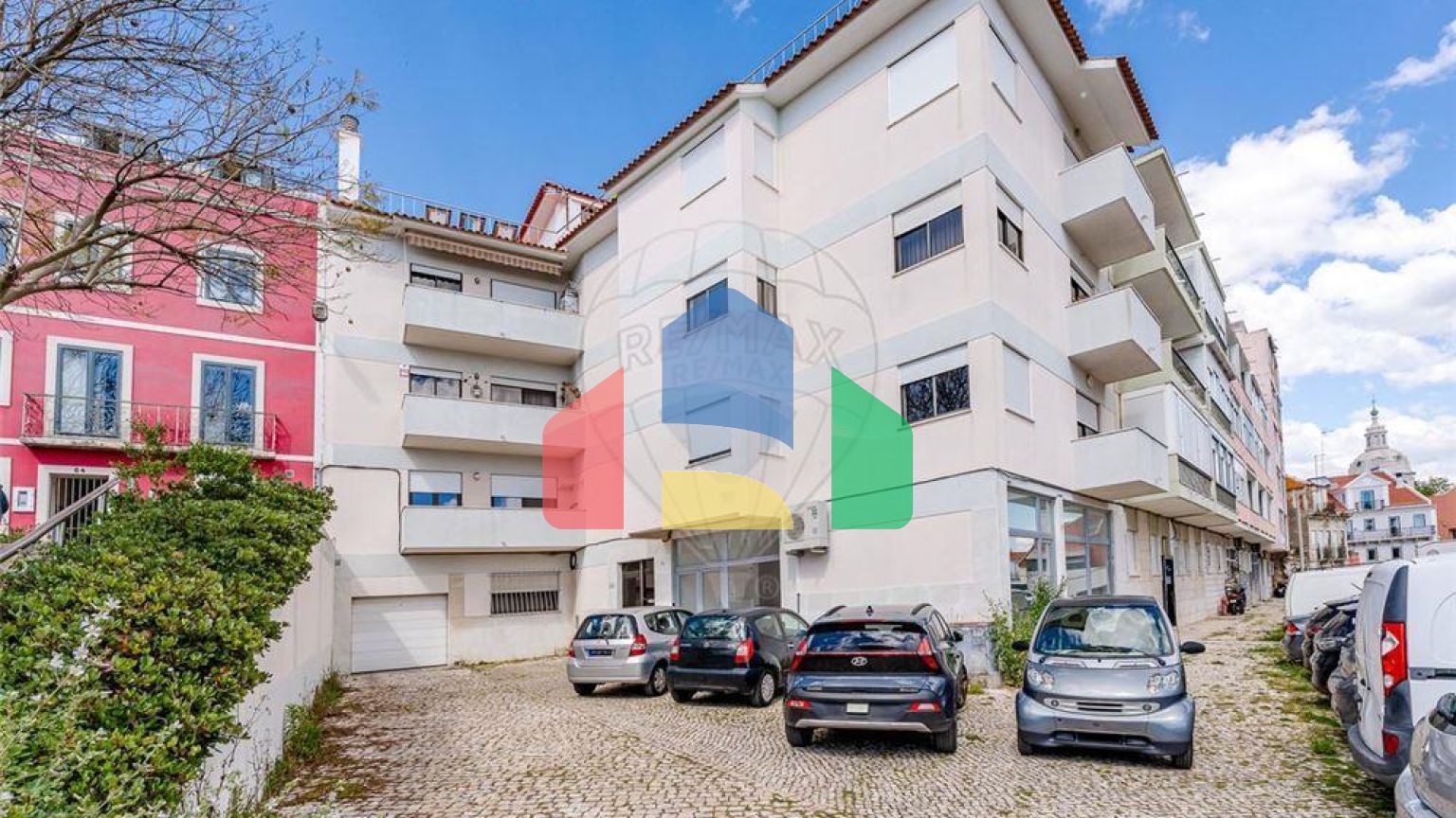 Residential - Condo/Apartment - T2 - Belém, Lisbon - PT
