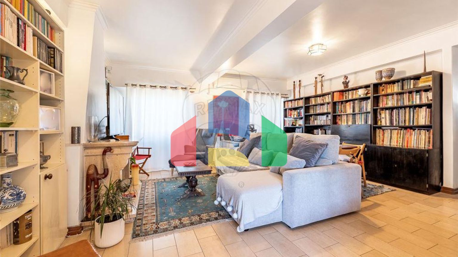 Residential - Condo/Apartment - T2 - Belém, Lisbon - PT