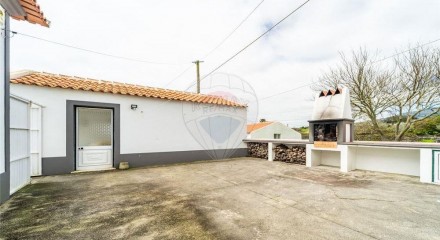 Residential - Single Family Home - T5 - S. Mateus da Calheta, Angra do Heroismo - PT