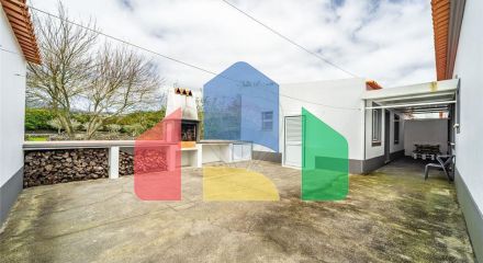 Residential - Single Family Home - T5 - S. Mateus da Calheta, Angra do Heroismo - PT