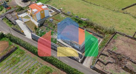 Residential - Single Family Home - T3 - S. Mateus da Calheta, Angra do Heroismo - PT
