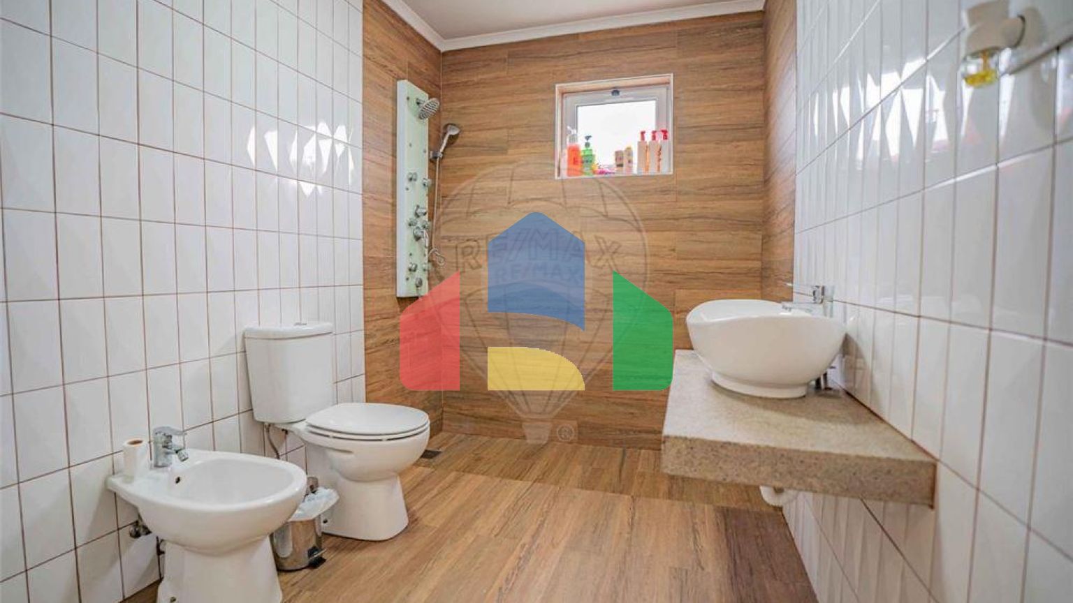 Residential - Single Family Home - T3 - S. Mateus da Calheta, Angra do Heroismo - PT