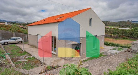 Residential - Single Family Home - T3 - S. Mateus da Calheta, Angra do Heroismo - PT