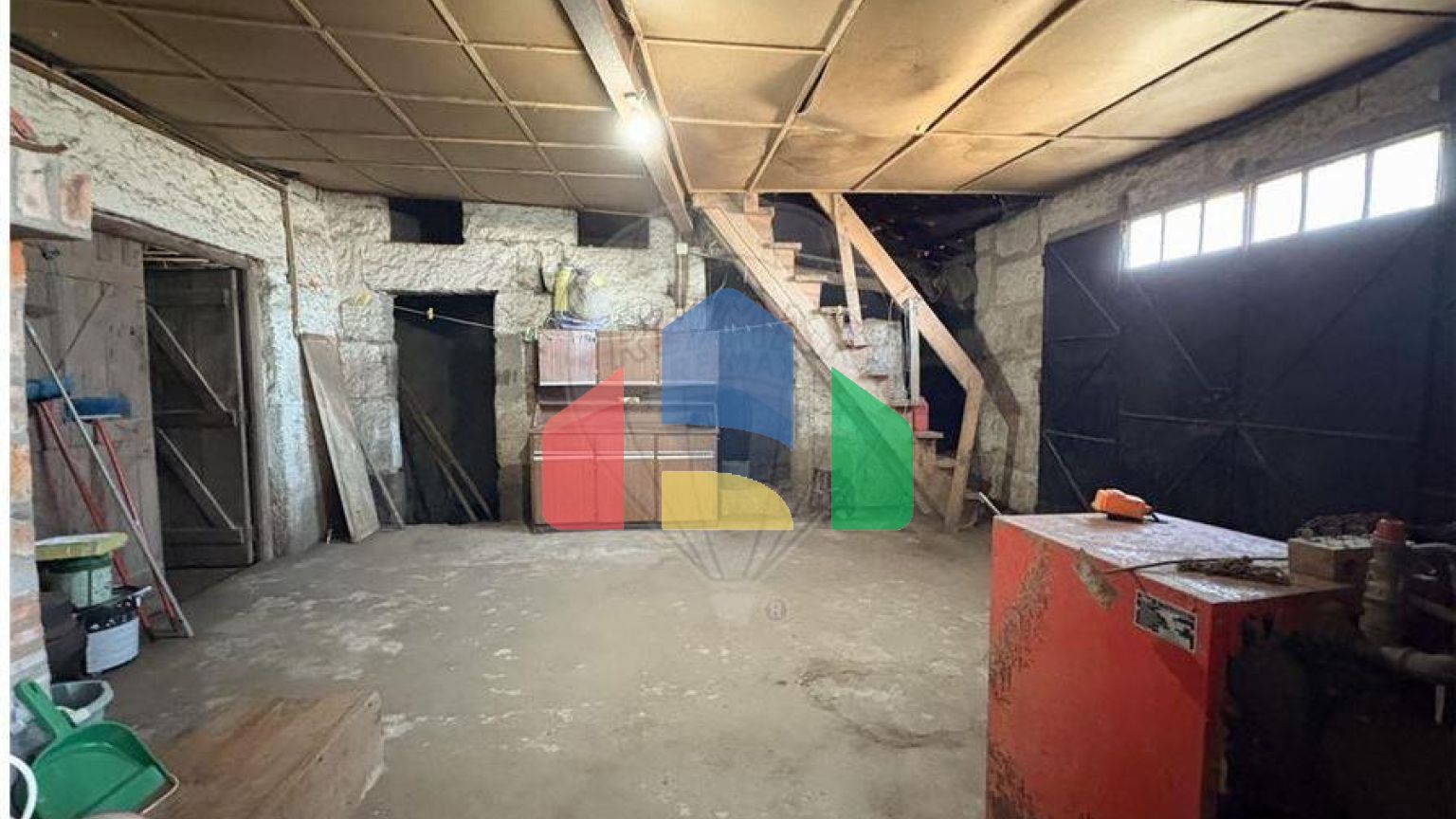 Residential - Farm - T5 - Vilarinho de Sao Romao, Sabrosa - PT