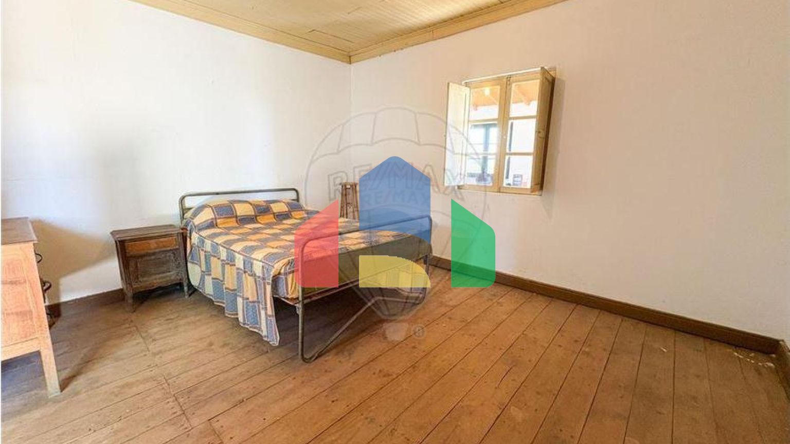 Residential - Farm - T5 - Vilarinho de Sao Romao, Sabrosa - PT