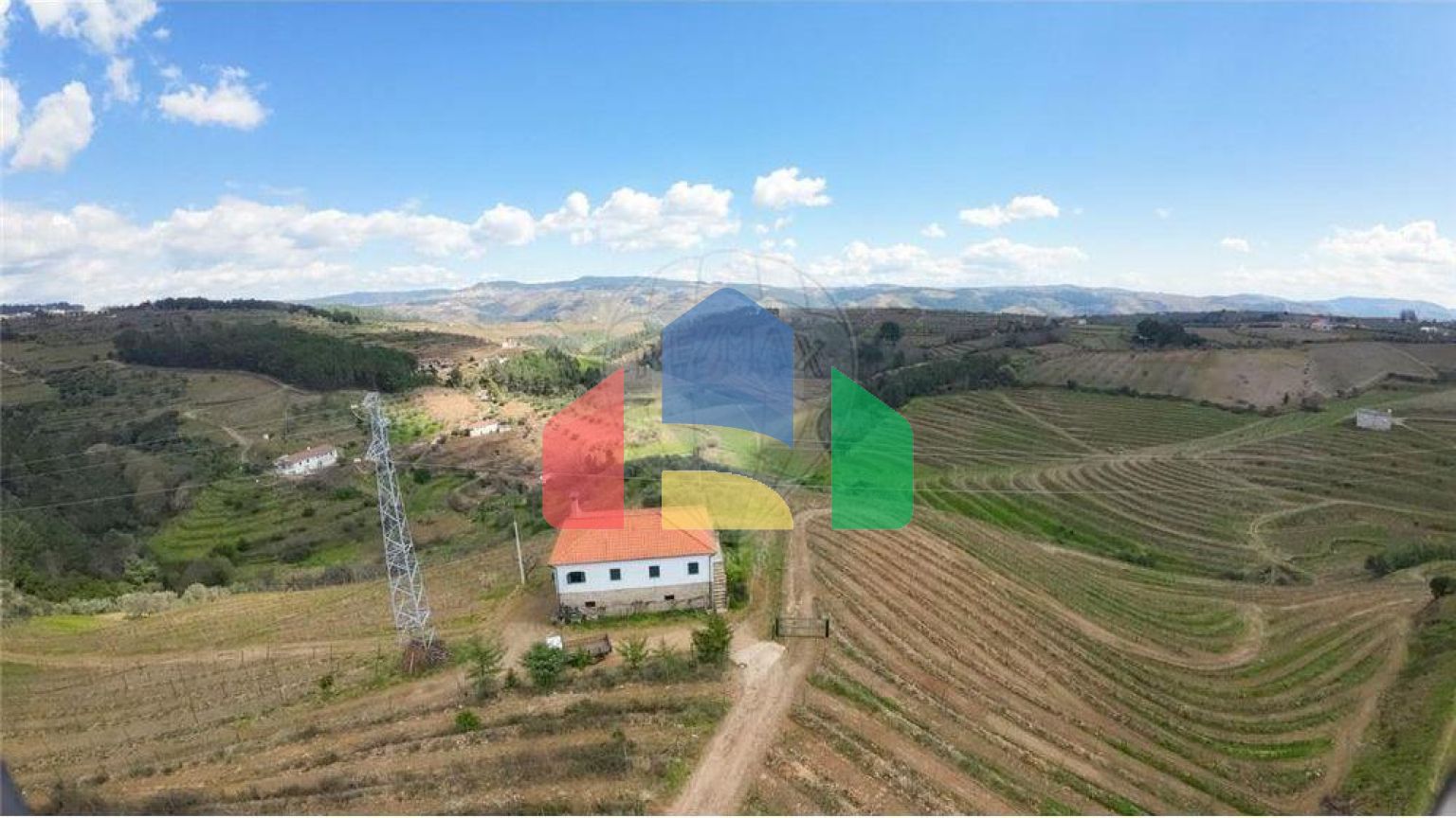 Residential - Farm - T5 - Vilarinho de Sao Romao, Sabrosa - PT