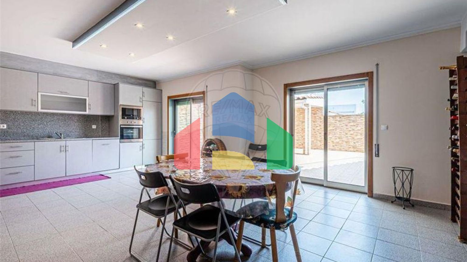 Residential - Single Family Home - T4 - Ranhados, Viseu - PT