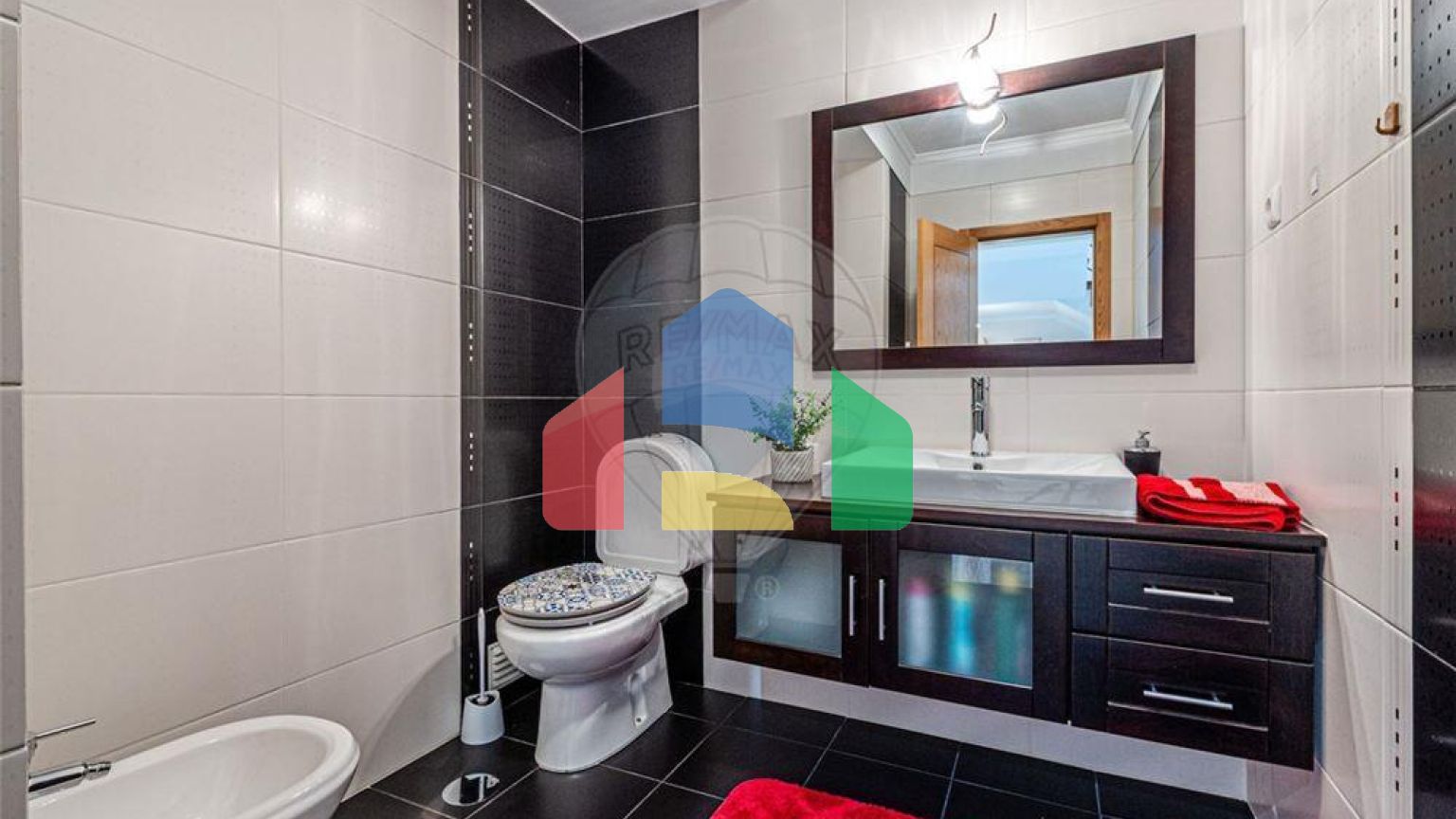 Residential - Single Family Home - T4 - Ranhados, Viseu - PT