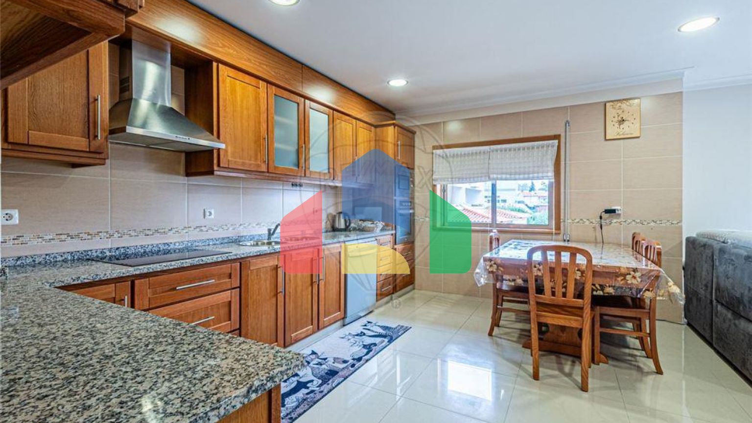 Residential - Single Family Home - T4 - Ranhados, Viseu - PT