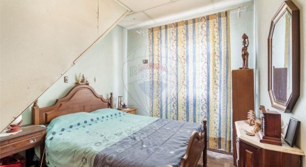 Residential - Single Family Home - T5 - Vila Verde e Barbudo, Vila Verde - PT