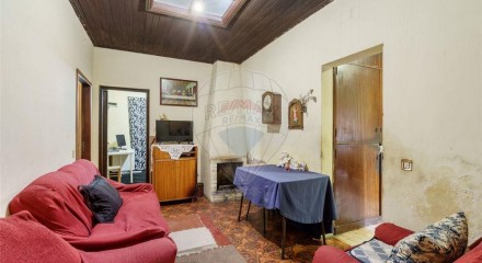 Residential - Single Family Home - T5 - Vila Verde e Barbudo, Vila Verde - PT