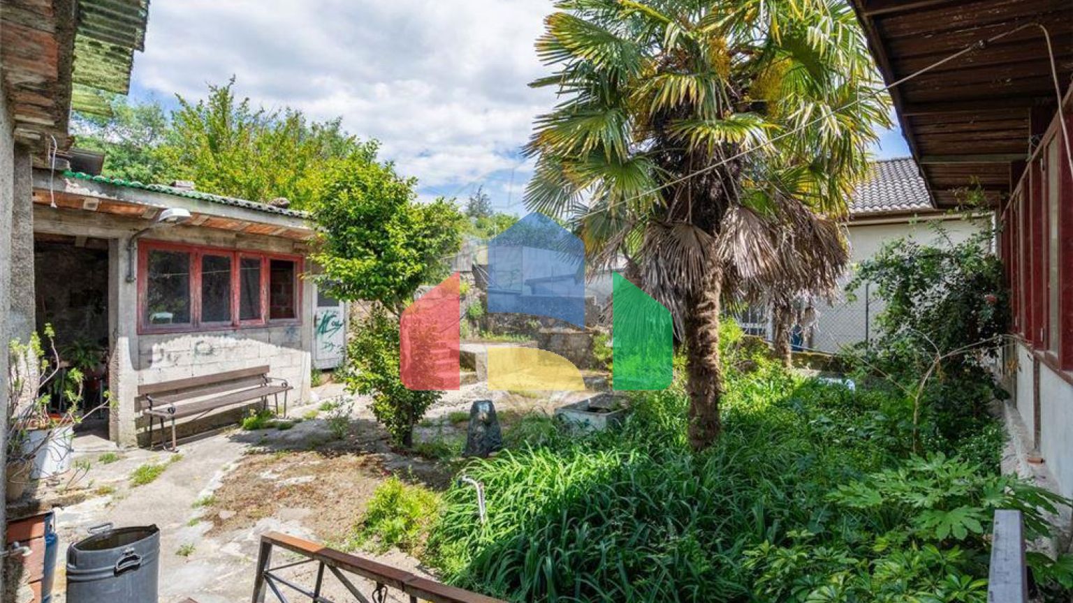 Residential - Single Family Home - T5 - Vila Verde e Barbudo, Vila Verde - PT